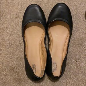 NWOT Plain black ballet flat